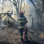 Pompierii din Arges au stins 14 incendii weekendul trecut