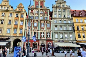 Roman batut si impuscat intr un mall polonez