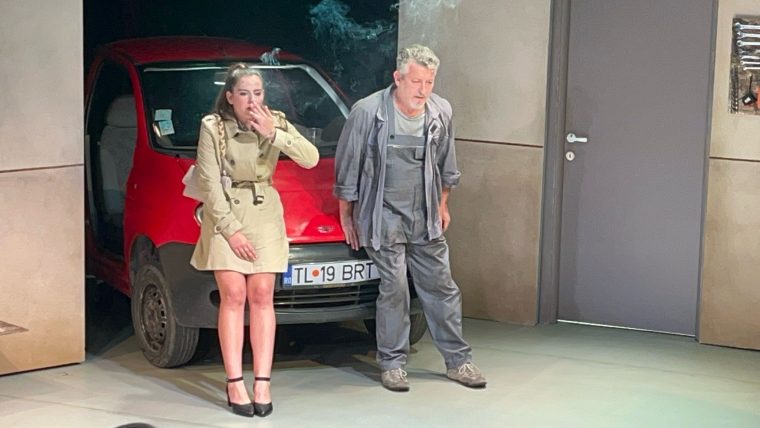 Sambata la teatrul din Pitesti afli Despre ce nu stii