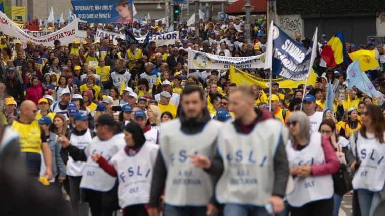 Scrisoarea sindicalistilor catre directori Nu amenintati participantii la mars