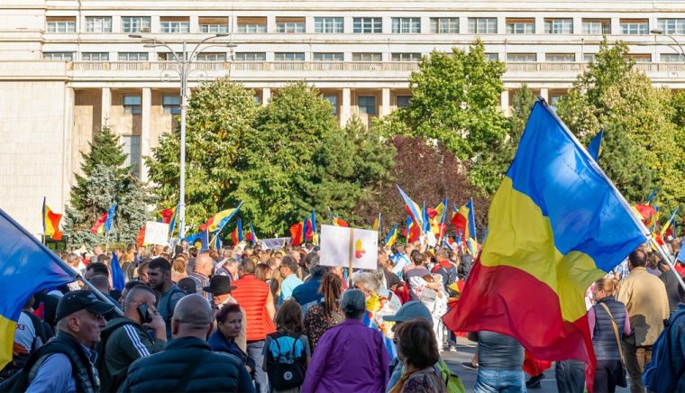 Sindicalistii bugetari din administratia publica protesteaza luni