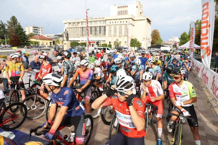 Start la Pitesti in etapa regala a Turului Romaniei