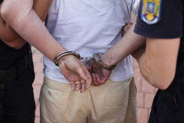 Tanar din Arges retinut pentru loviri Cum s a intamplat fapta