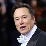 Tatal lui Elon Musk acuzat de abuz sexual asupra copiilor