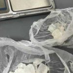 Teste antidrog vandute la farmacii si carti de rugaciune