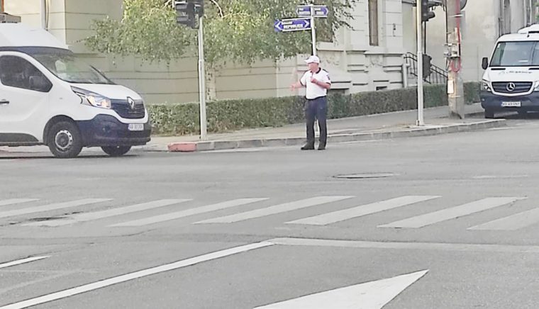 Un poliist local a creat haos n Piteti