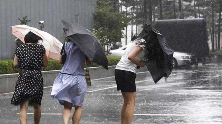 Vremea Ploi torentiale si vijelii pana vineri