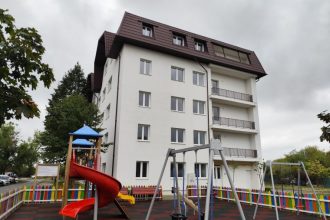 13 apartamente si garsoniere pentru tineri din Mioveni