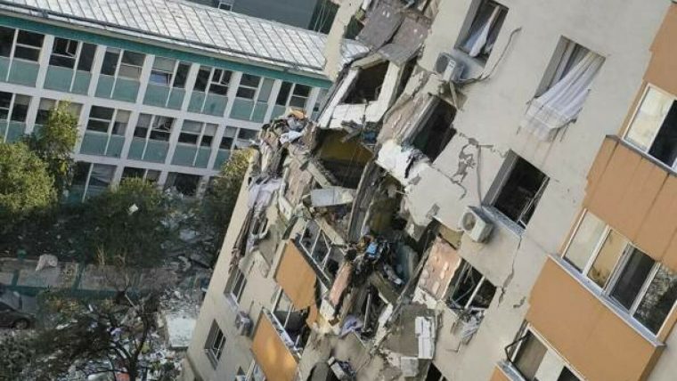 4 decese in explozia din Cartierul Rahova