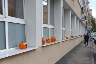 Actiune inedita a liceenilor din Pitesti inainte de vacanta