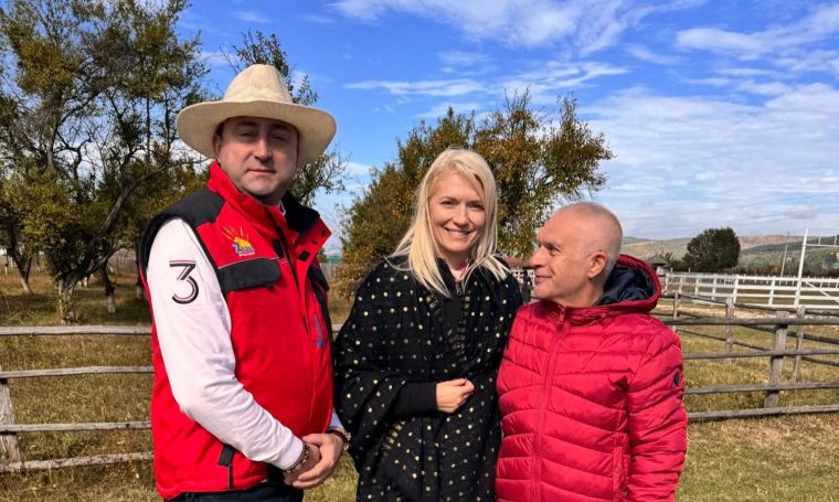 Alina Gorghiu la targul Rod cu Spor de la Golesti