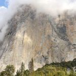 Alpinist de 23 de ani decedat dupa o cadere de 700 metri