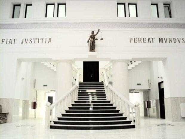 Curtea de Apel Pitesti a decis reluarea judecatii