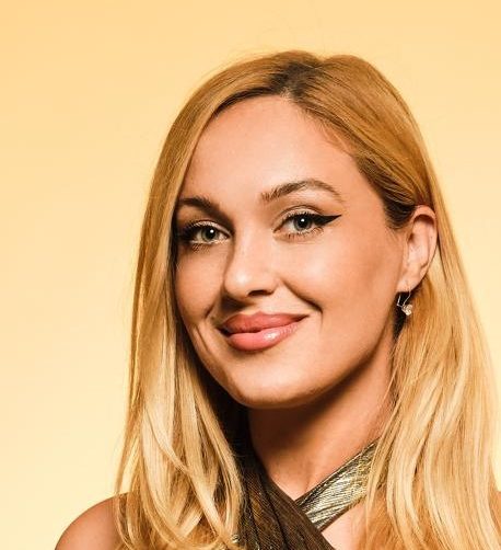 Larisa Stefan din Pitesti concert acasa la Filarmonica