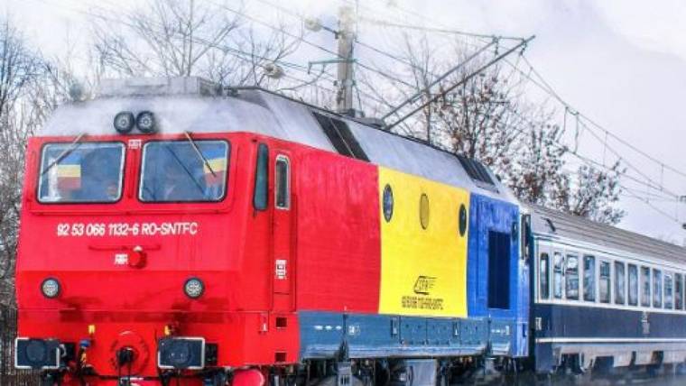 Perchezitii la CFR Marf pentru furt de motorina