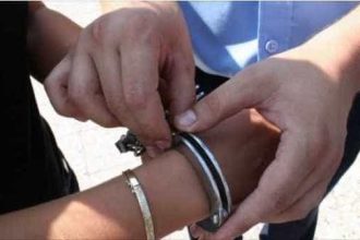 Piteshean retinut pentru lovire scandal matinal la pacanele