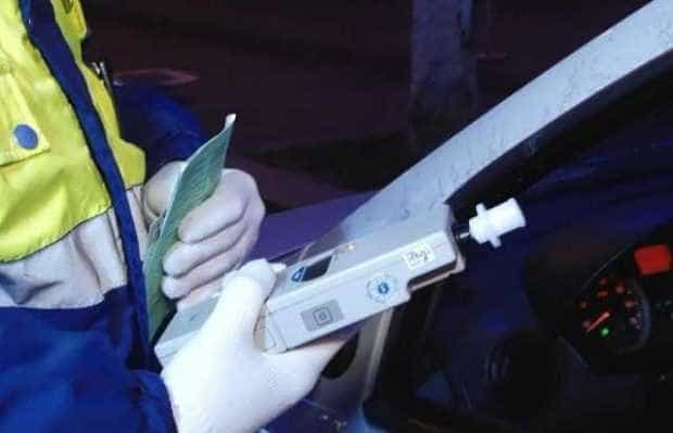 Pitesht Prins baut la volan cu permis suspendat