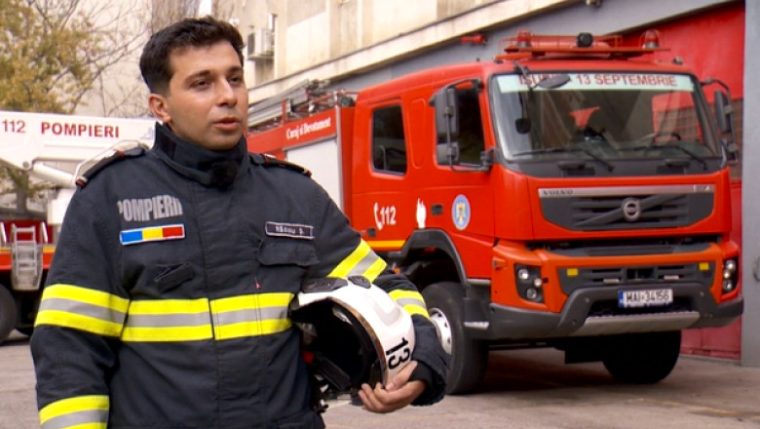 Pompierul care a salvat fata de 17 ani in Rahova