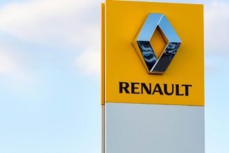Renault anunta concedierea a peste 3000 angajati