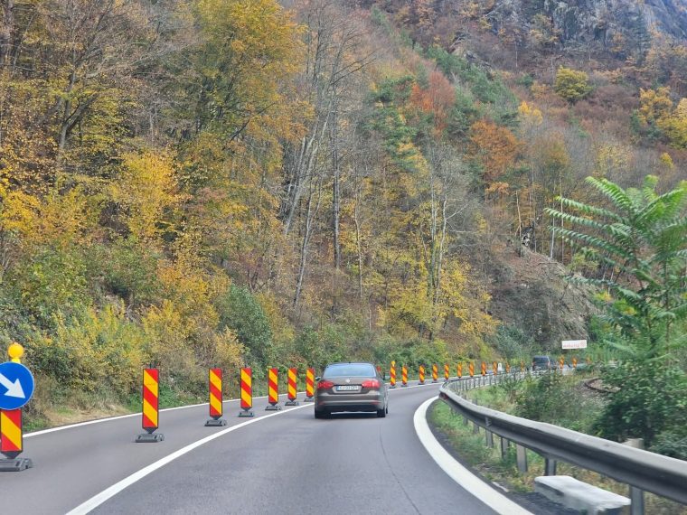 Restrictii de circulatie pe DN din cauza lucrarilor la ecoduct