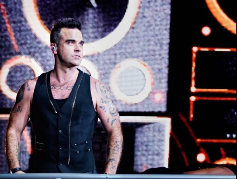 Robbie Williams declara ca sufer de sindromul Tourette