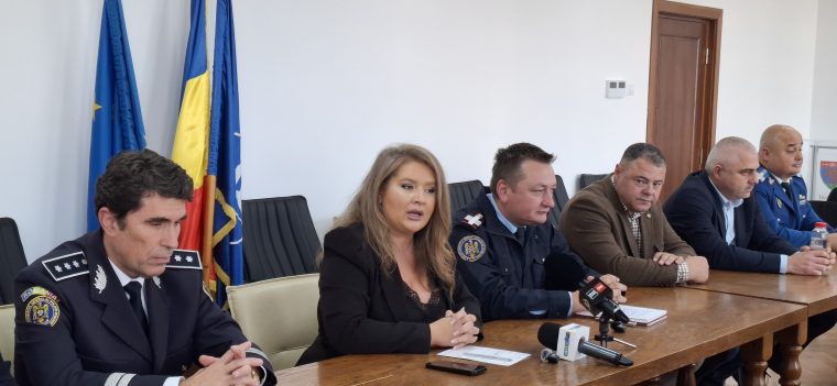 Simularea controlata de deversare a Barajului Vidraru