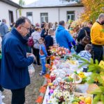 Targuri caritabile de toamna in Mioveni Programul aici