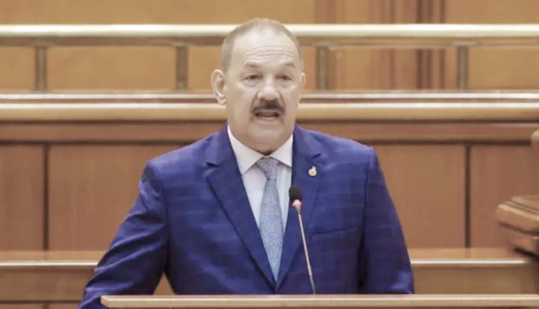 deputatul dorin popa l a intrebat pe ministrul mosteanude ce a umilit rezervistii