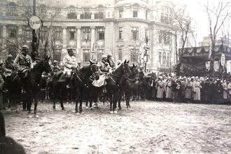 18 Noiembrie 1918 Armata romana intra in Bucuresti eliberat