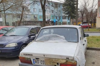 46 de masini abandonate in Curtea de Arges