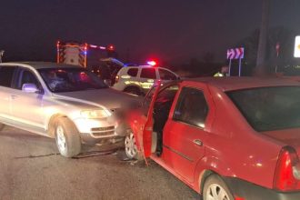 Accident cu victima incarcerata pe Sticlelor Pitesti