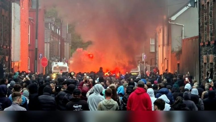 Adolescentii romani acuzati de viol in Irlanda de Nord achitati