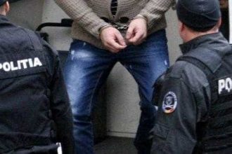 Arges Fiul care si a batut tatal a fost arestat