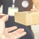 Avalaa coletelor din China schimba legislatia pentru cumparatori