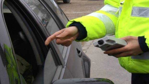 Barbat din Gorj prins beat la Campulung are dosar penal