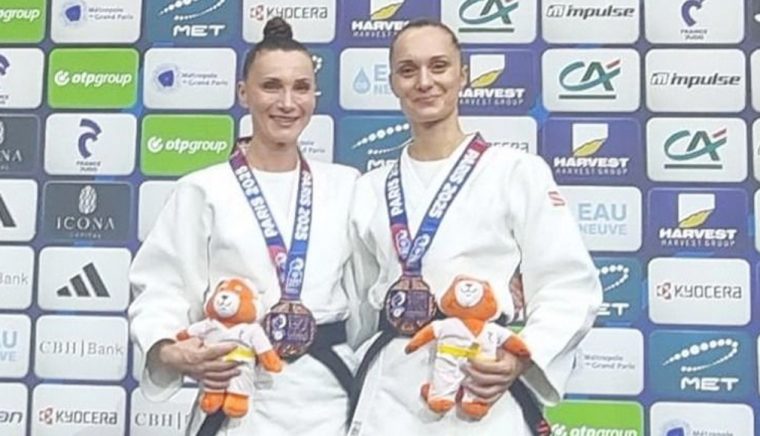 Bronz pentru pitestencele Alina Zaharia si Alina Cheru