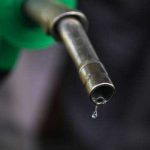 Criza Lukoil 20 din carburantul national in pericol