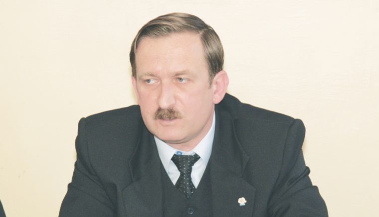 Il are pe constiinta directorul Armand Chiriloiu pe inginerul silvic Sever Pahontu