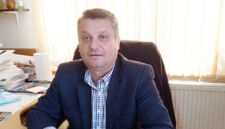 Investitii de interes public la Cosesti