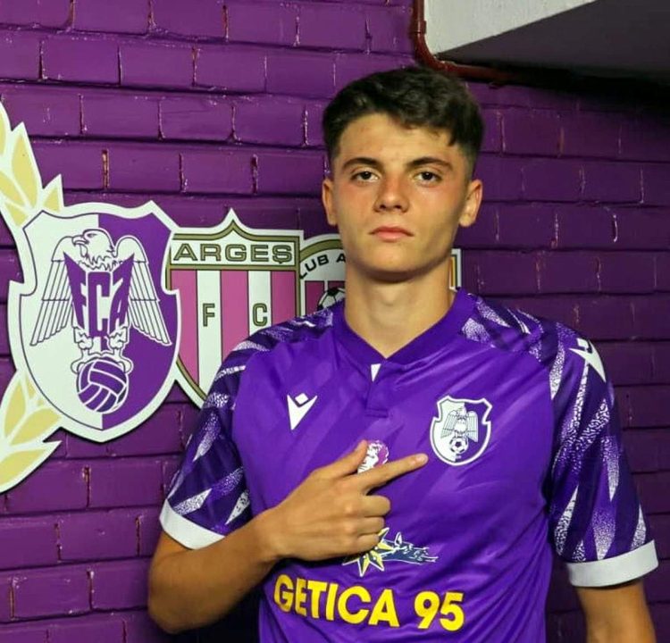 Mario Tudose copilul minune al lui FC Arges despre duelul cu Rapid Vrem punct sau puncte