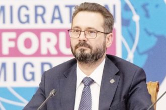 Mihai Cotet Romania se confrunta cu migrarea si declinul demografic