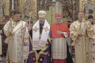 Mii de credinciosi la Blaj pentru noul lider al Bisericii Greco Catolice