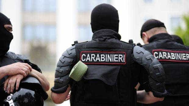 O romanca din Italia arestata pentru incendierea vecinilor