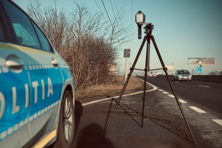 Radarele pe trepied au suprins aproape 14000 de vitezomani