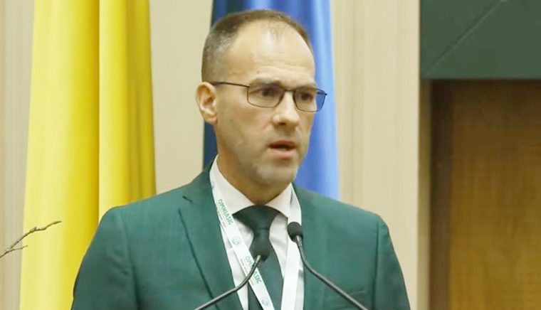 Scandal la Consiliul Judetean Arges acuzat de blocare digitalizare