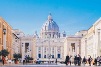 Schimbare istorica la Vatican arhivele se digitalizeaza