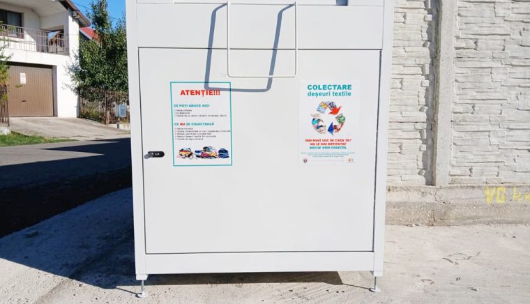 Si in Oarja deseurile textile se colecteaza separat