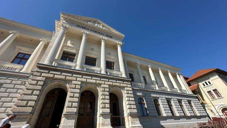 Simpozion despre Marea Unire la Muzeul Arges