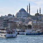 Turisti decedati dupa ce au mancat de la vanzatori stradali in Istanbul