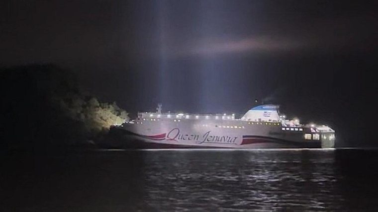 feribot blocat pe un recif in coreea de sud 246 salvati